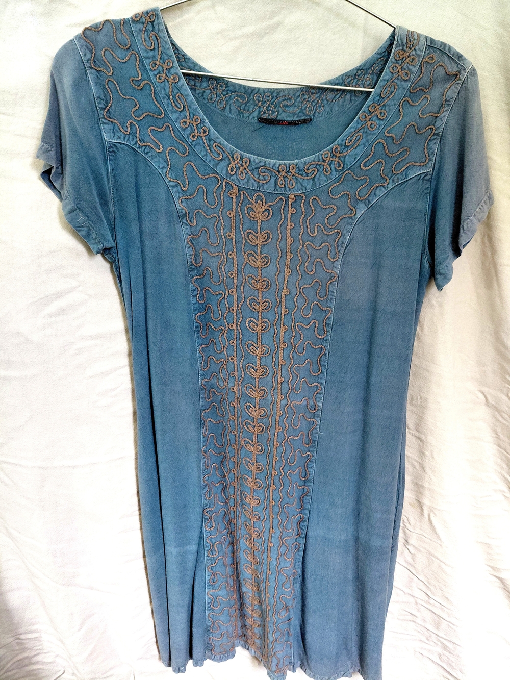 Vintage M ~ Blue Embroidered Short Sleeve Mini Dress